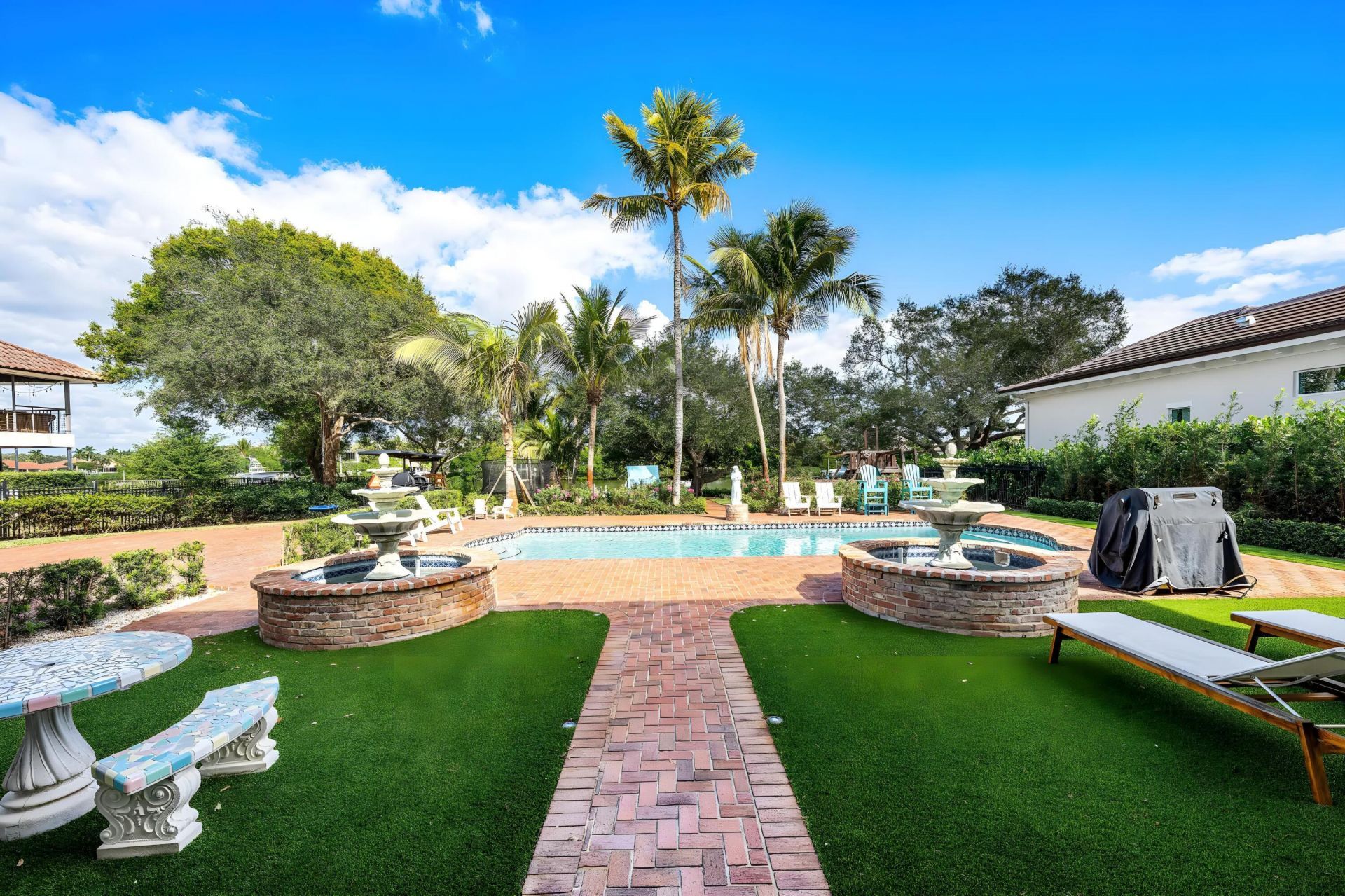 19153 SE Jupiter River Drive, Jupiter, FL 33458 Photo