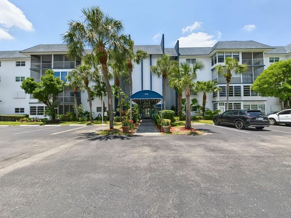 4770 NW 21st Street, Unit 412, Lauderhill, FL 33313