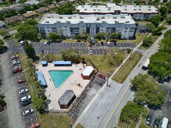 4770 NW 21st Street, Unit 412, Lauderhill, FL 33313