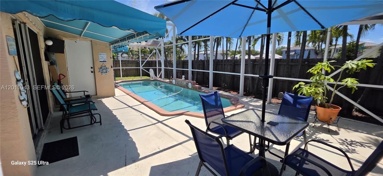 18516 NW 56th Ave, Miami Gardens, FL 33055 Photo