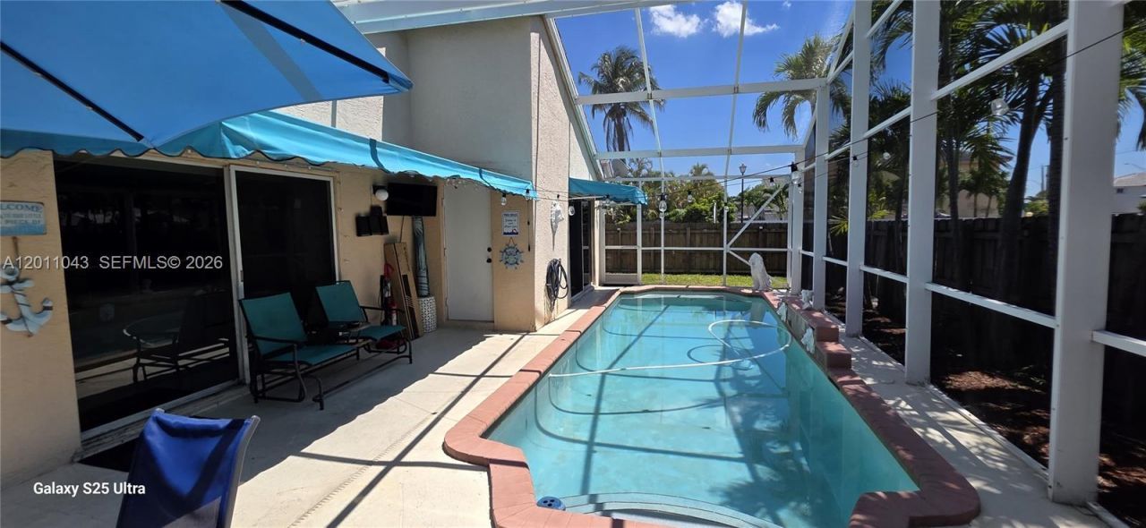 18516 NW 56th Ave, Miami Gardens, FL 33055 Photo