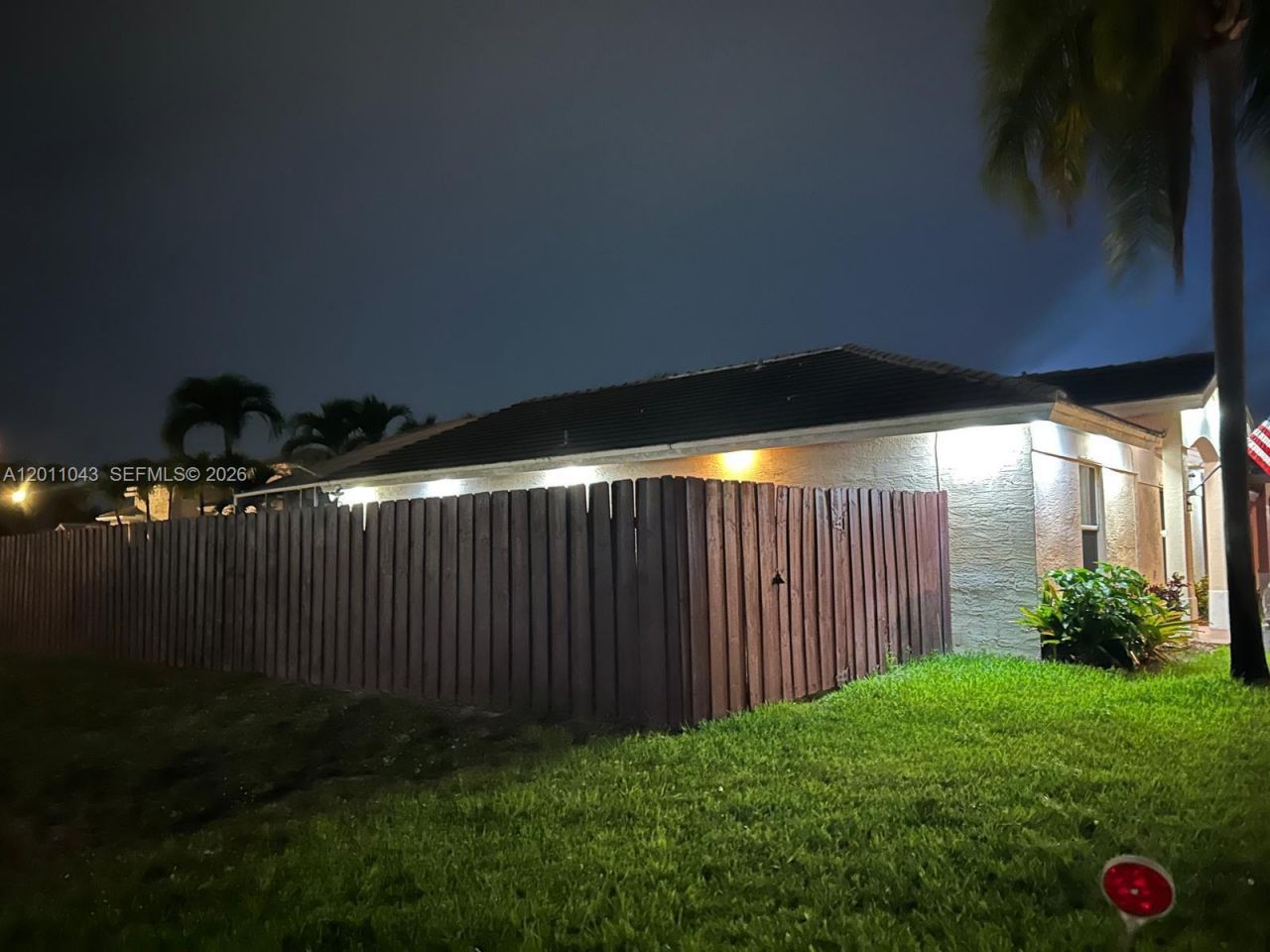 18516 NW 56th Ave, Miami Gardens, FL 33055 Photo