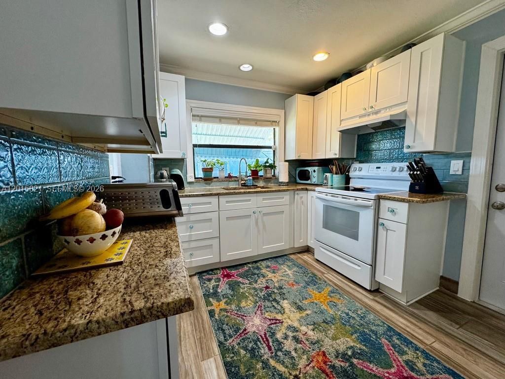 324 SW 3rd Ave , Delray Beach, FL 33444 Photo