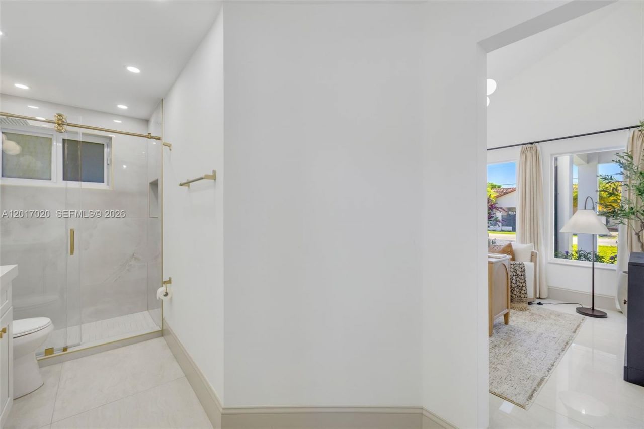 3352 SW 110th Ave, Miami, FL 33165 Photo