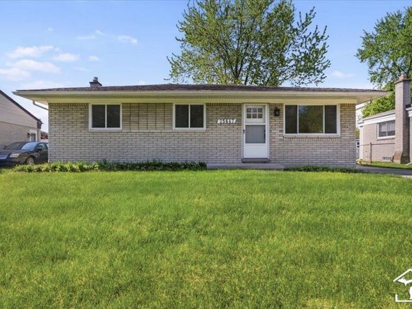 25647 Baker Street, Taylor, MI 48180
