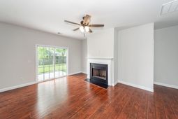 321 Killarney Trail photo 4