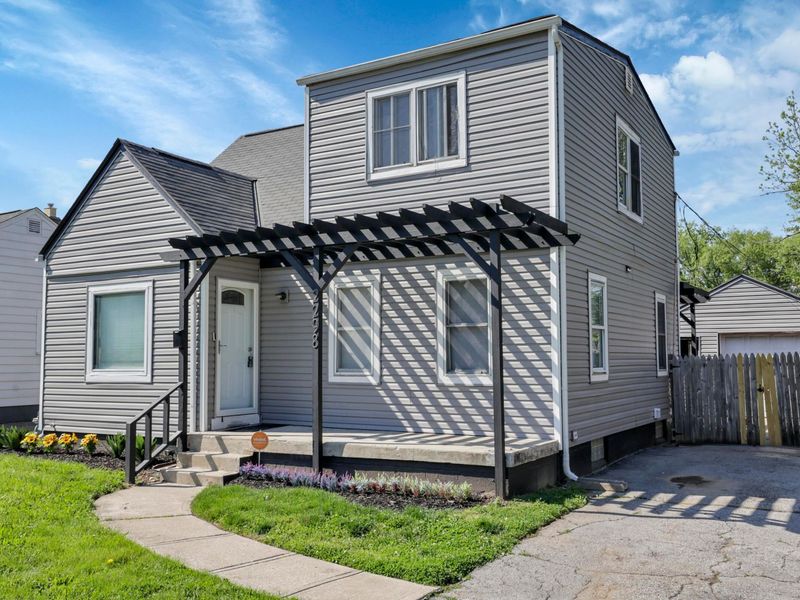 2298 Holt Avenue, Columbus, OH 43219 Photo 2