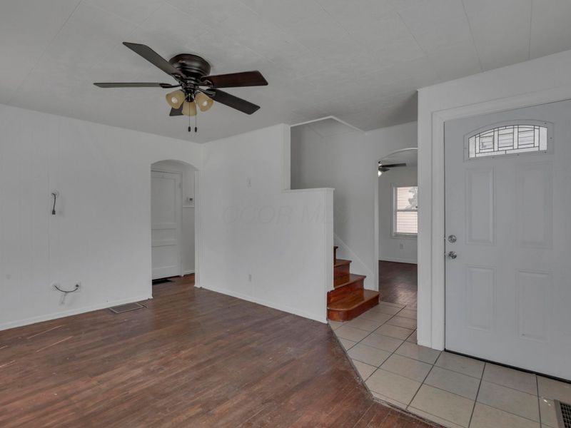2298 Holt Avenue, Columbus, OH 43219 Photo 4