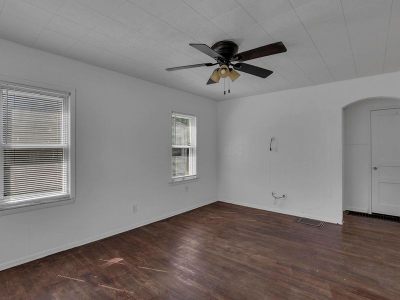 2298 Holt Avenue, Columbus, OH 43219 Photo 6