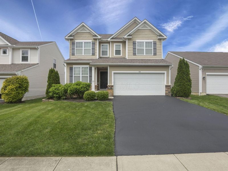 719 Flowering Cherry Court, Blacklick, OH 43004 Photo 3
