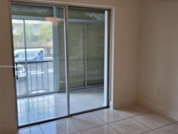 8401 SW 107 AVE , Unit 260E, Miami, FL 33173
