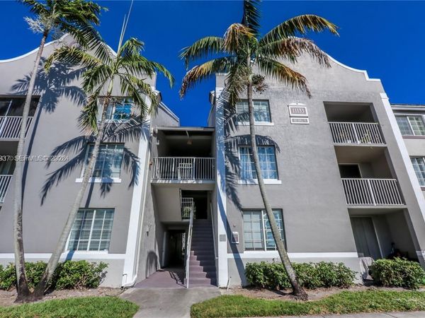 11133 SW 8th St, Unit 102, Pembroke Pines, FL 33025