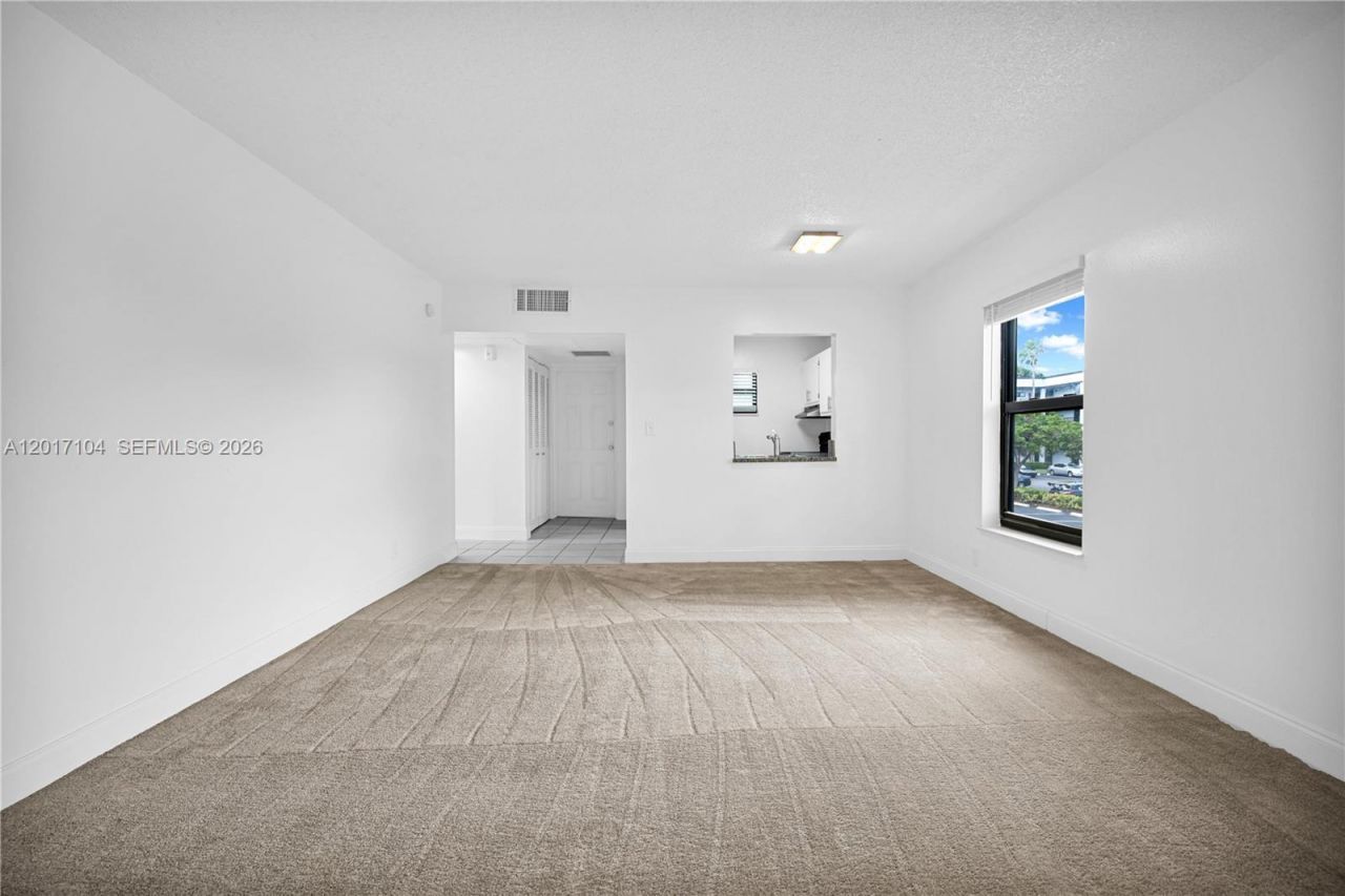 7550 Stirling Rd , Unit B207, Davie, FL 33024 Photo