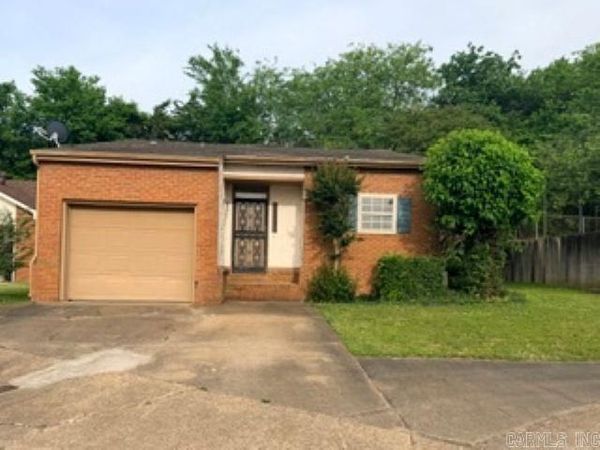 2119 Club Cove, Jonesboro, AR 72401