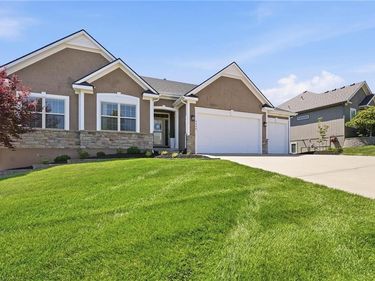 9308 N Bellview Avenue, Kansas City, MO 64155