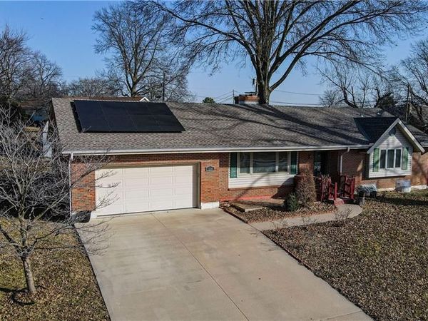 8200 Wood Avenue, Kansas City, KS 66112