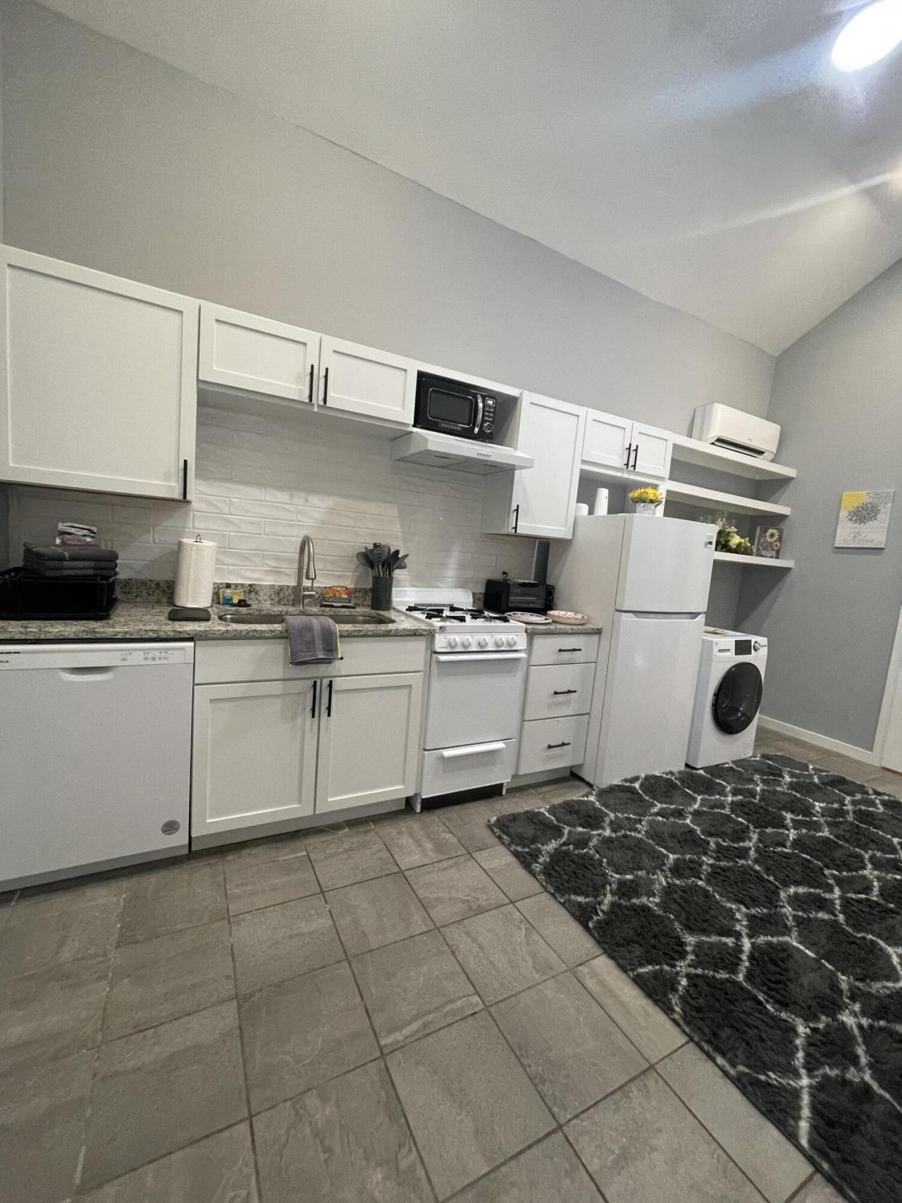 1255 Oldwanus Drive Photo 6