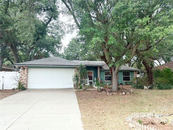 210 MADISON STREET , MINNEOLA, FL 34715