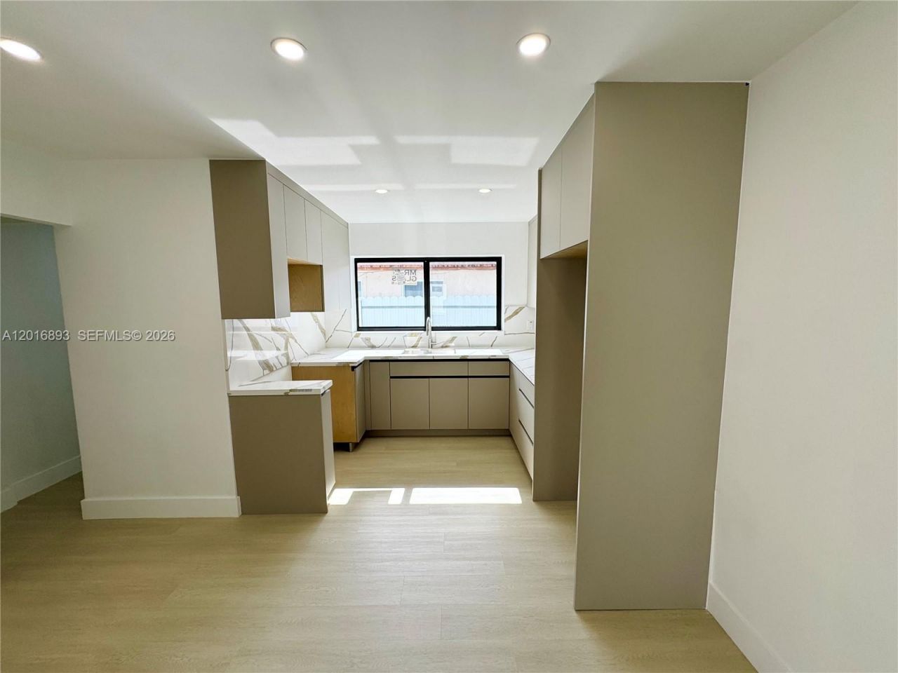 2250 NW 170th St , Miami Gardens, FL 33056 Photo