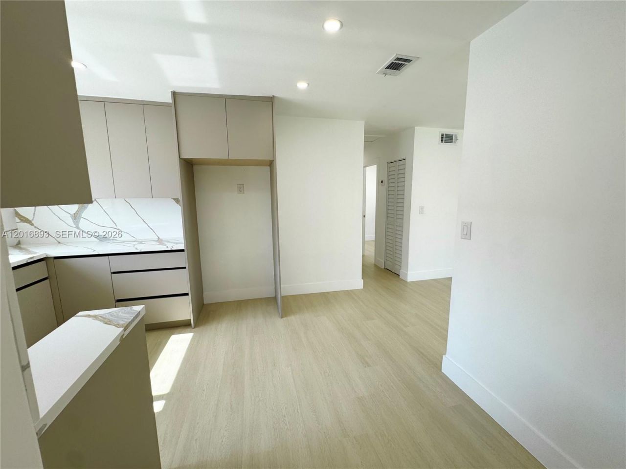 2250 NW 170th St , Miami Gardens, FL 33056 Photo