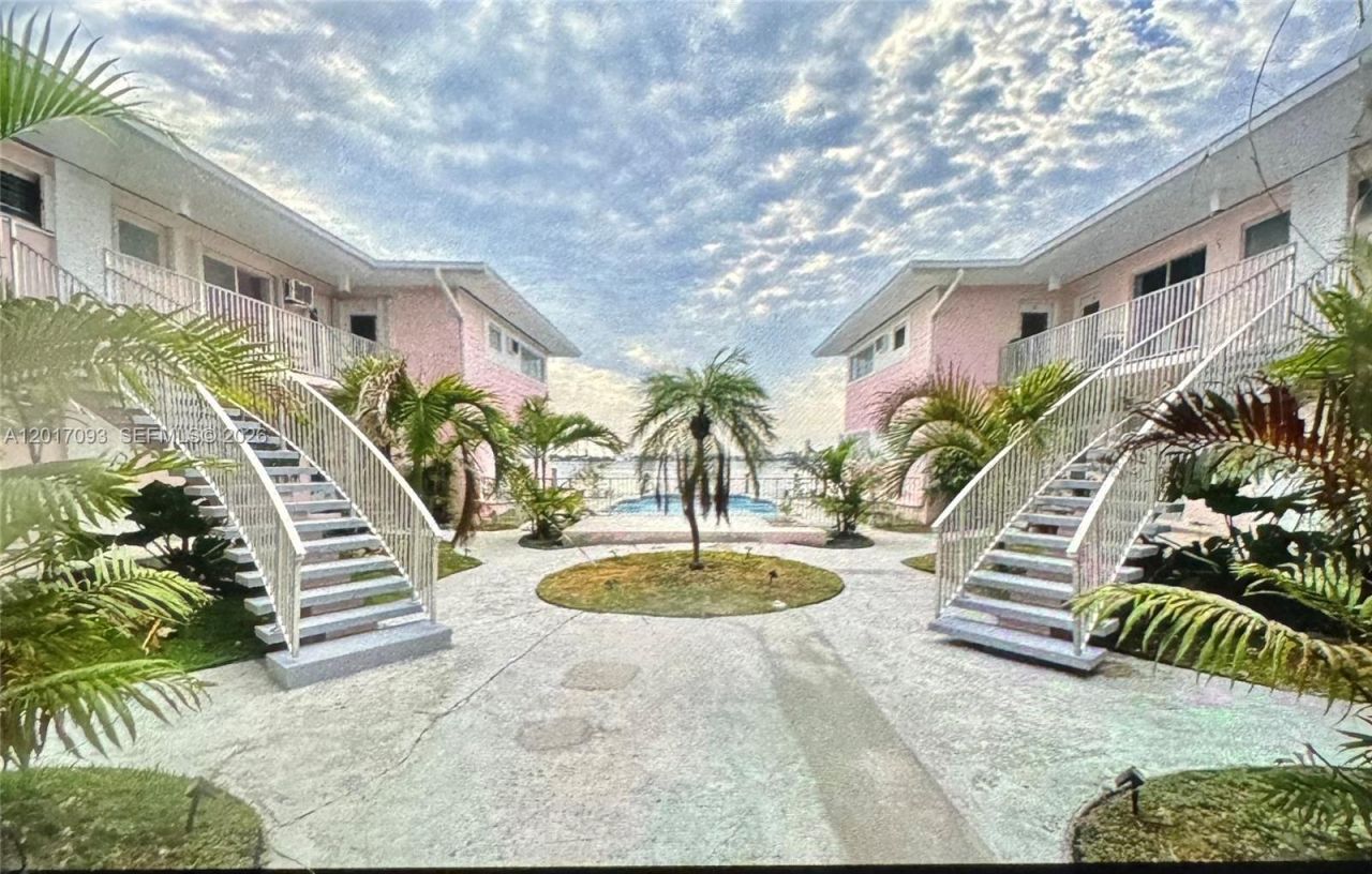 7921 East Drive, Unit 8, North Bay Village, FL 33141 Photo