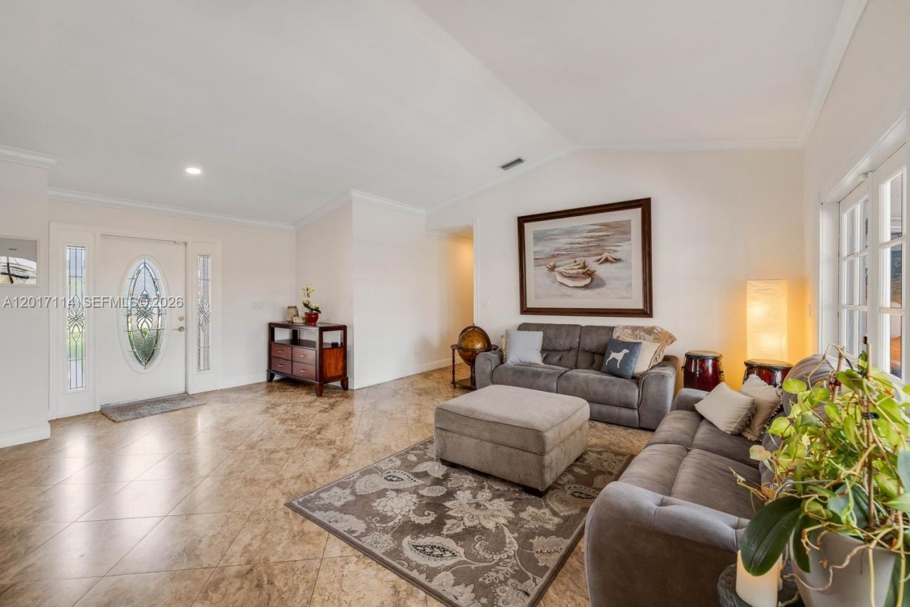 14500 SW 161st St , Miami, FL 33177 Photo