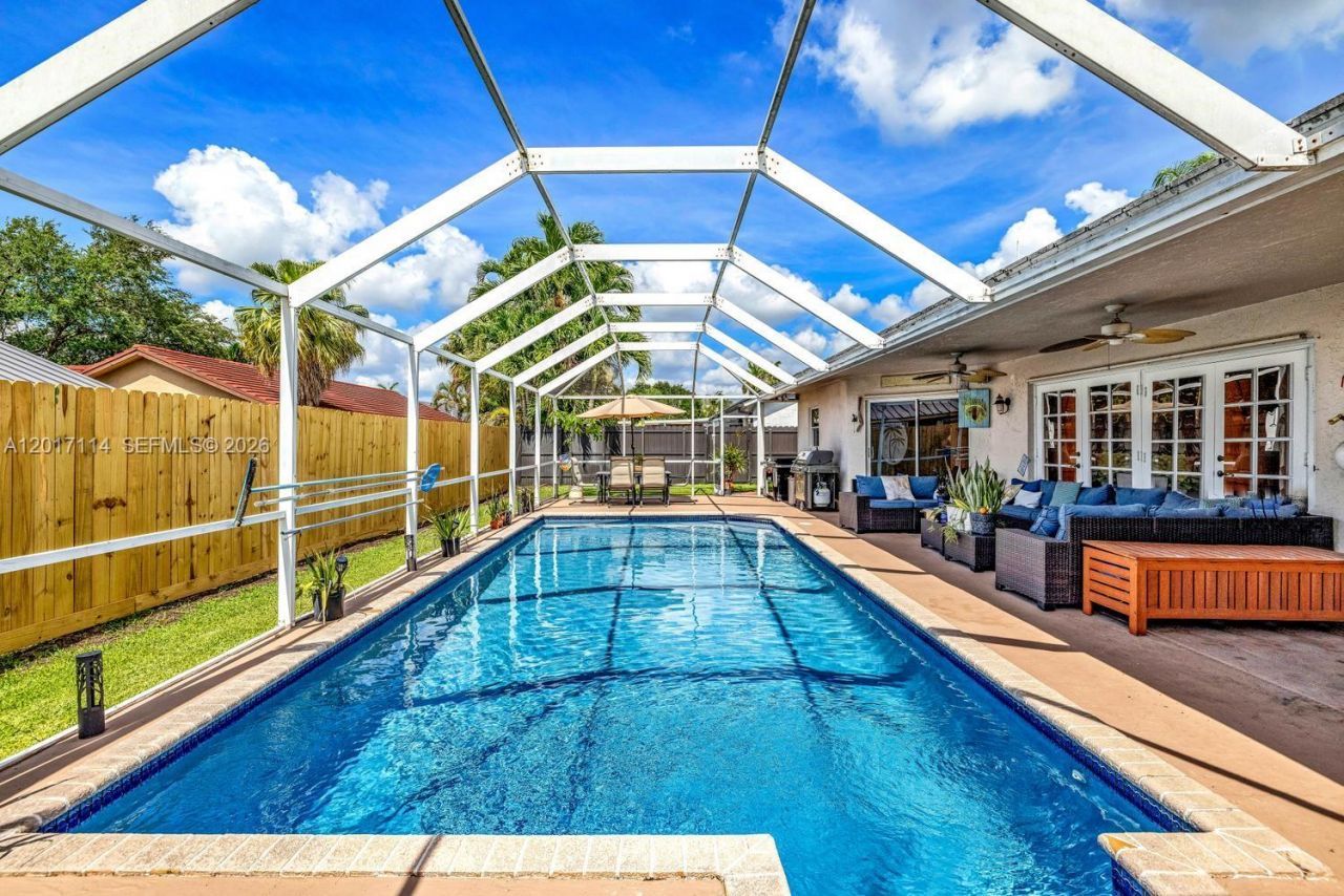 14500 SW 161st St , Miami, FL 33177 Photo