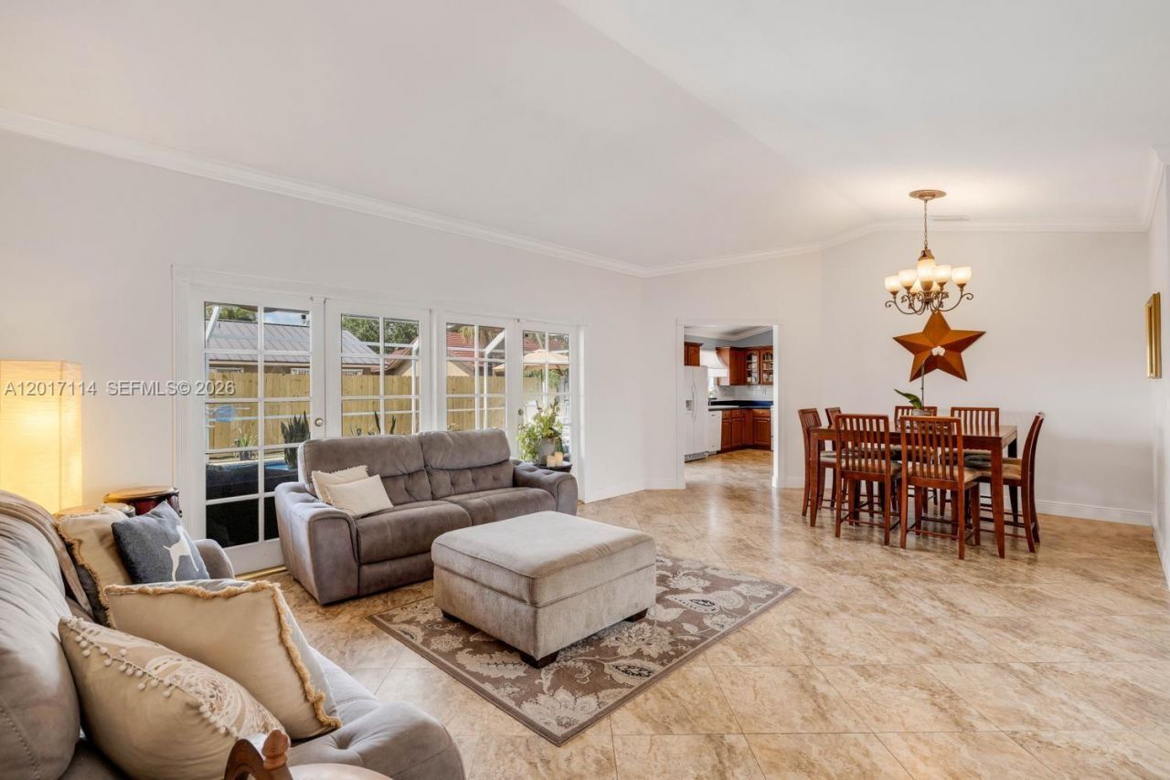 14500 SW 161st St , Miami, FL 33177 Photo