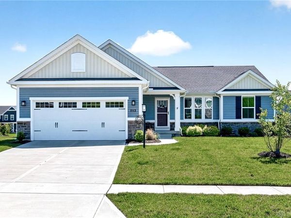 2178 E David Grey Circle, Beavercreek Township, OH 45434