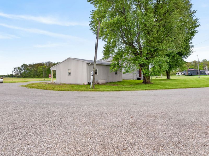14795 N State Route 235, Lakeview, OH 43331 Photo 5