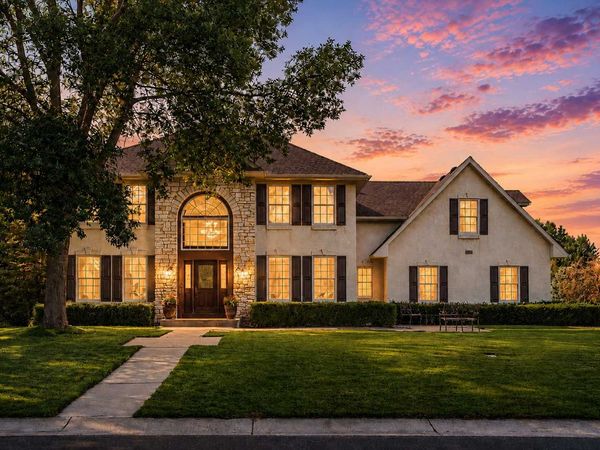 3865 N Ridge Drive, Eagan, MN 55123