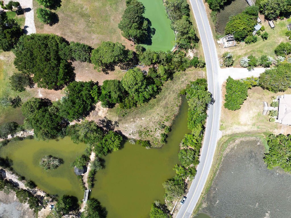 2363 Sol Legare Road Photo 28