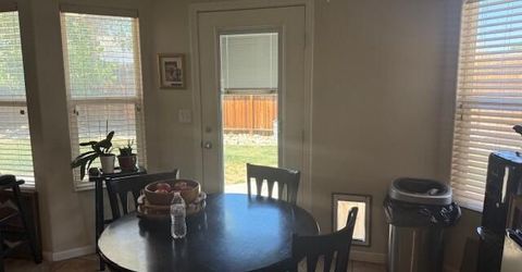 512 Darren Way, Fernley, NV 89408 Photo