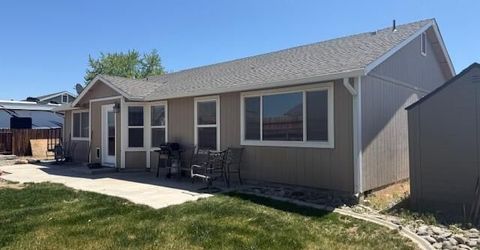 512 Darren Way, Fernley, NV 89408 Photo