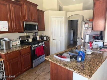 512 Darren Way, Fernley, NV 89408 Photo