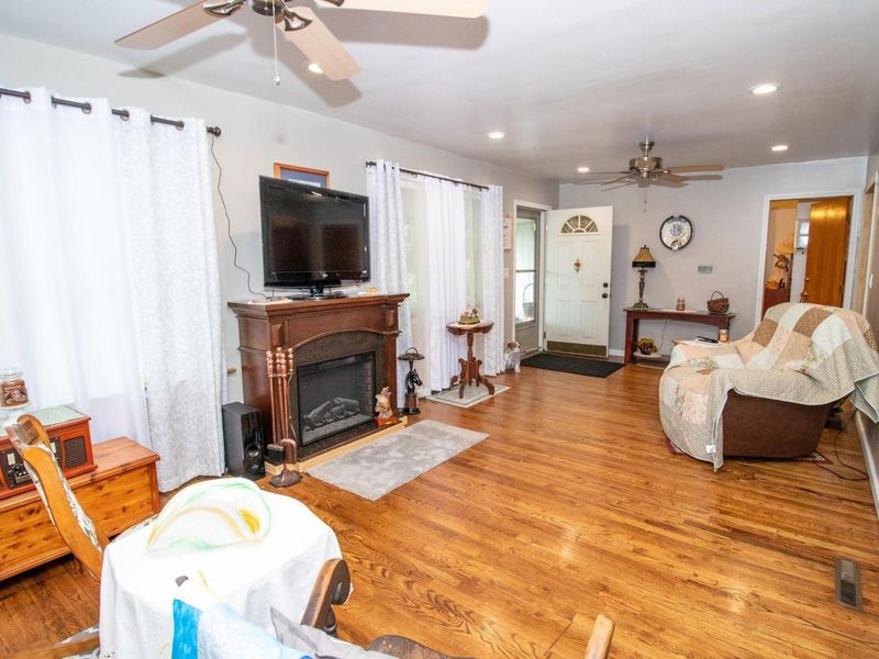 1089 Meadow Lane, Columbus, OH 43207 Photo 5