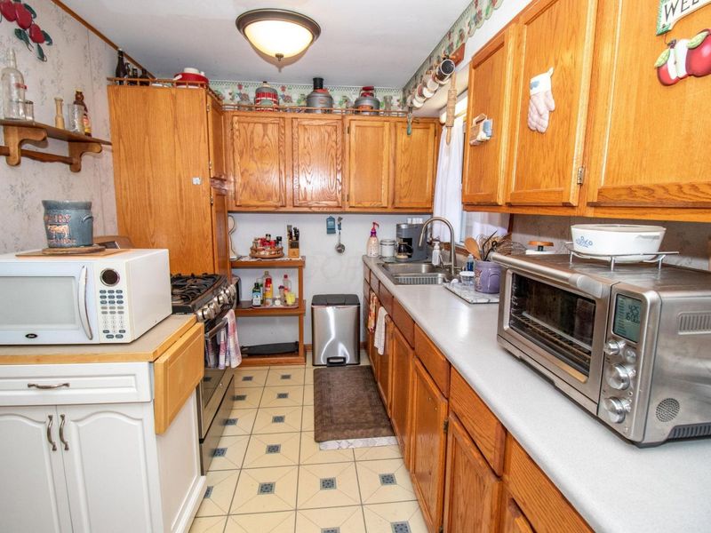 1089 Meadow Lane, Columbus, OH 43207 Photo 9