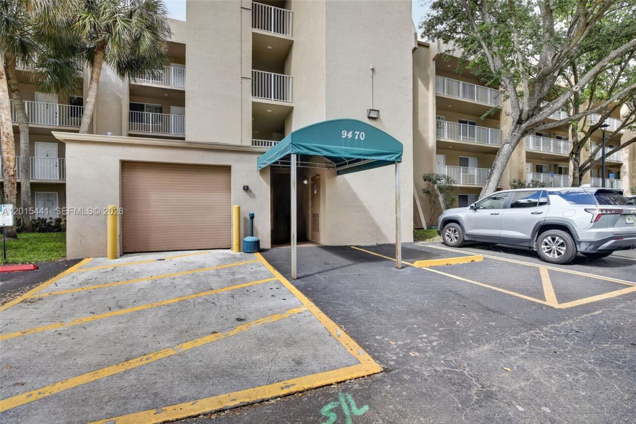 9470 Tangerine Pl , Unit 105, Davie, FL 33324 Photo