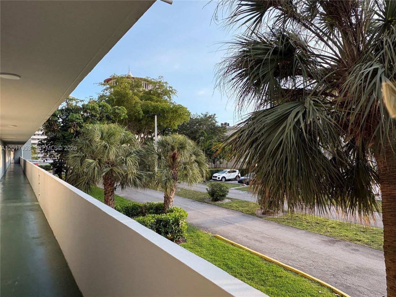 1770 NE 191st St, Unit 203-1, Miami, FL 33179 Photo