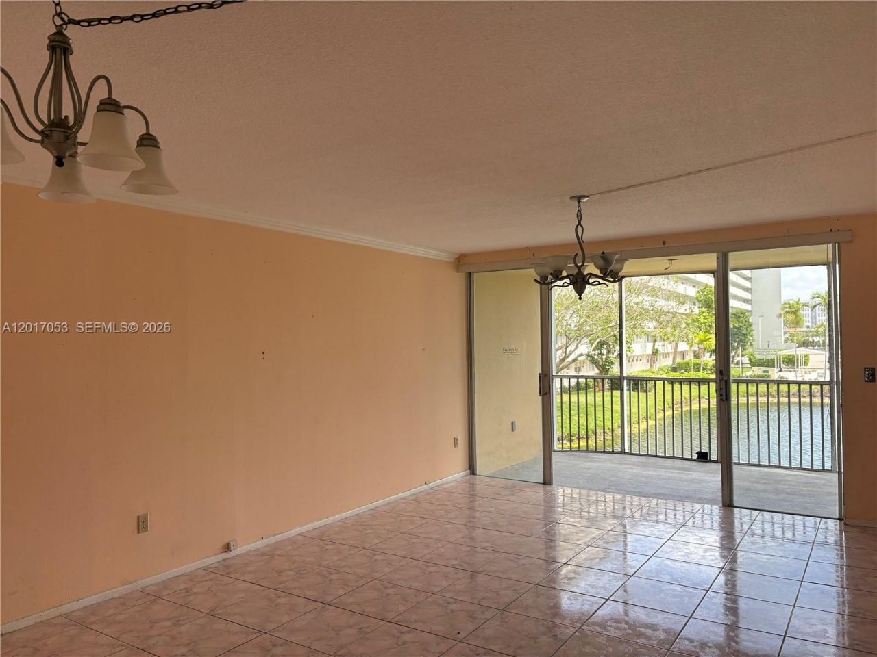 1770 NE 191st St, Unit 203-1, Miami, FL 33179 Photo