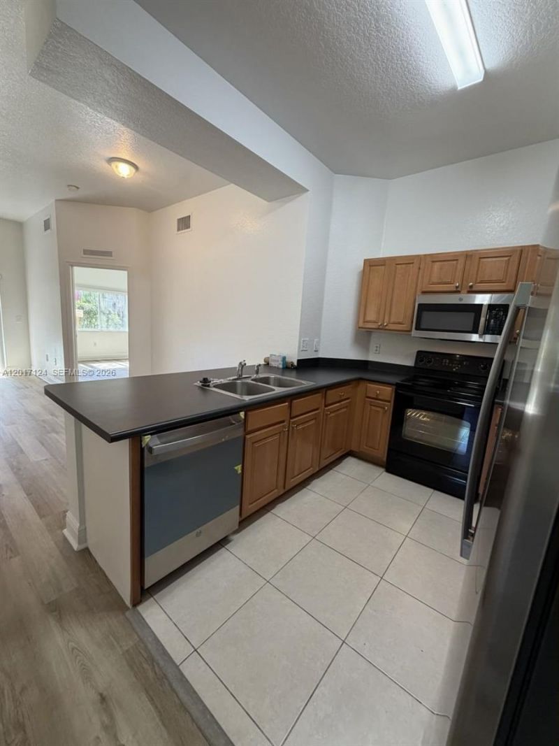 3335 Palomino Dr , Unit 311-3, Davie, FL 33024 Photo