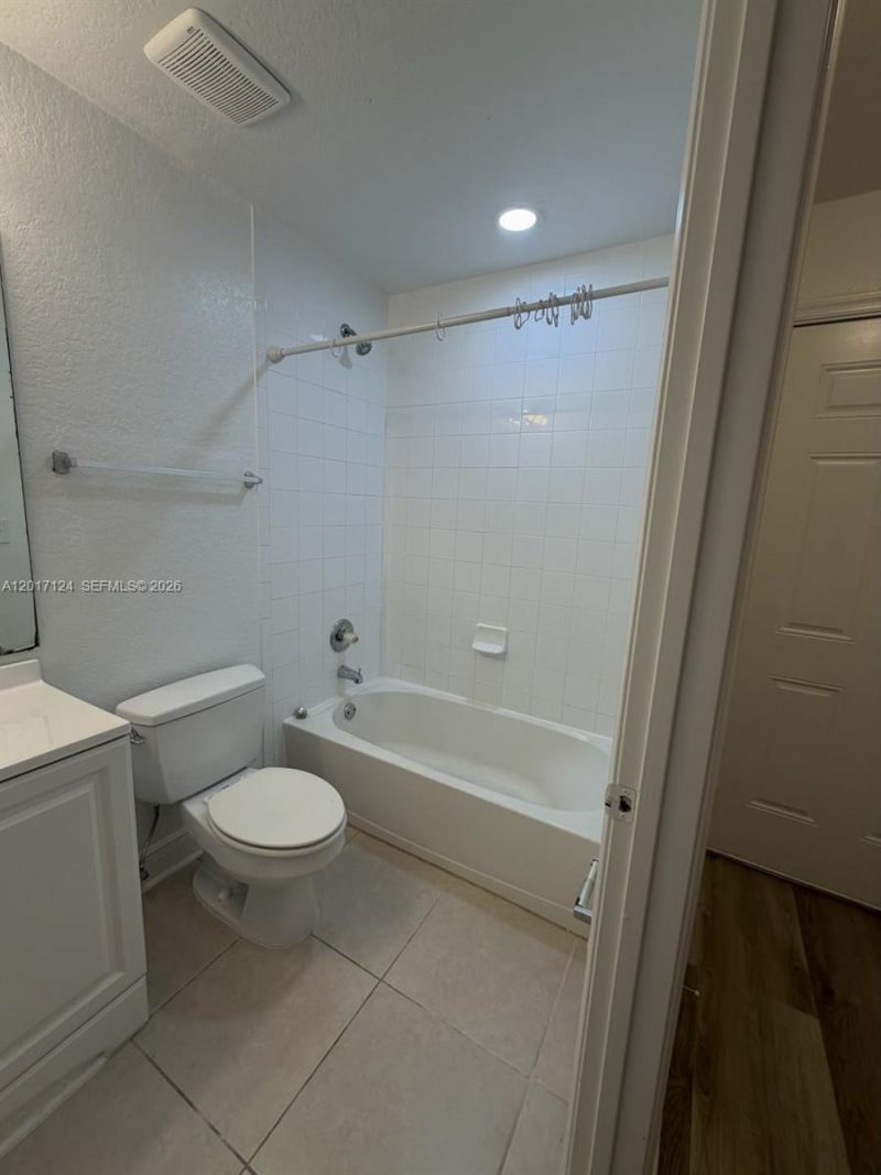 3335 Palomino Dr , Unit 311-3, Davie, FL 33024 Photo