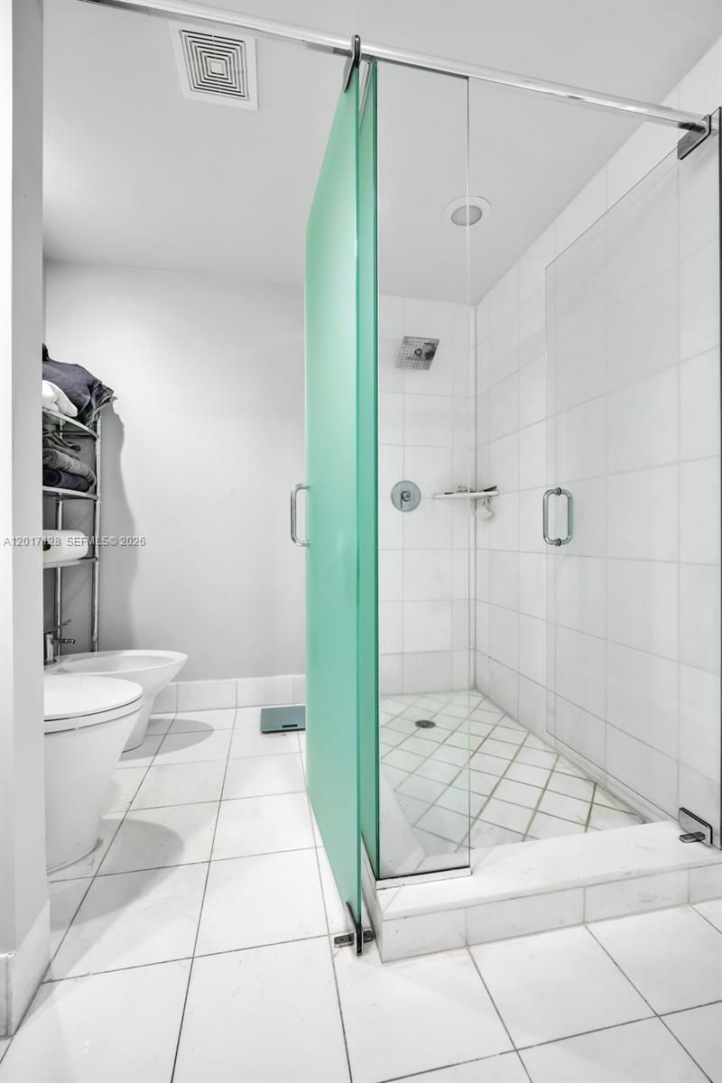 2950 NE 188th St, Unit 403, Aventura, FL 33180 Photo