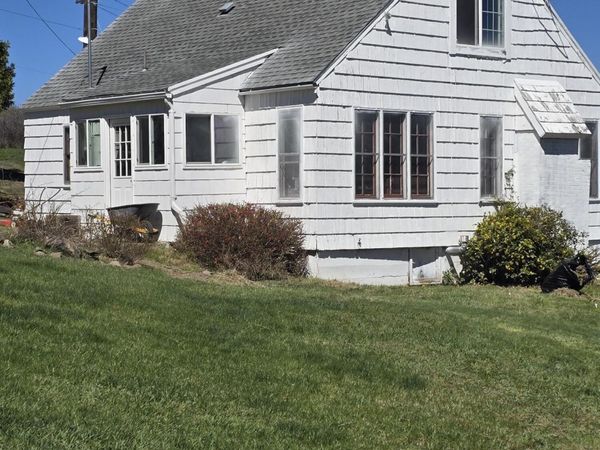 604 N 7th Street, Klamath Falls, OR 97601