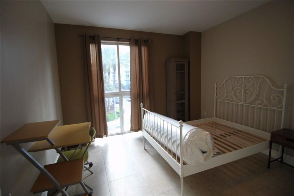7275 SW 90th Way, Unit 211, Miami, FL 33156 Photo