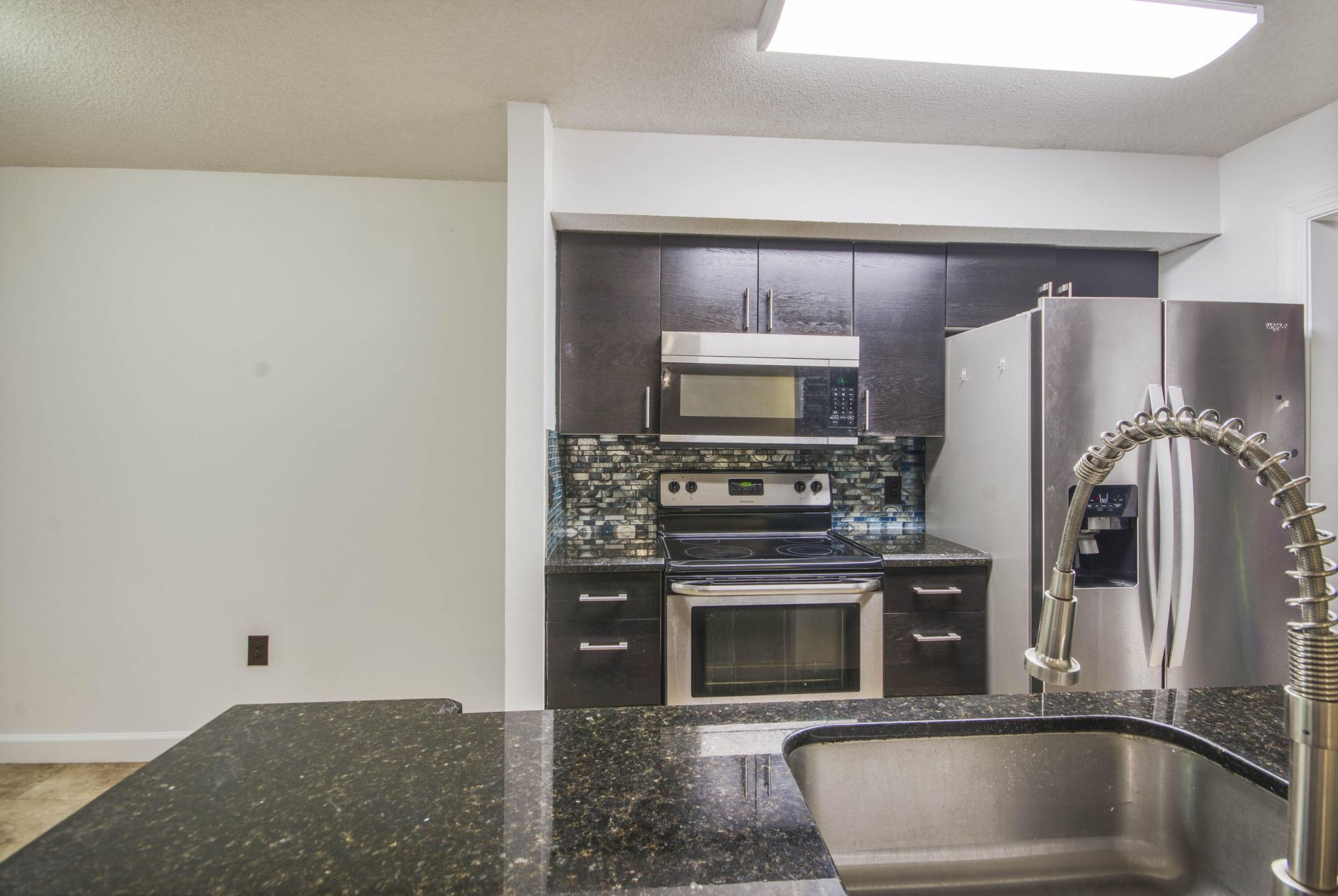 815 W Boynton Beach Boulevard, Unit 11-103, Boynton Beach, FL 33426 Photo