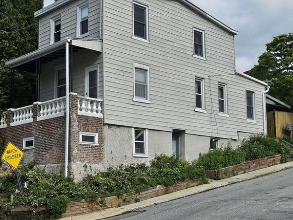 138 EBENEZER AVENUE, BALA CYNWYD, PA 19004