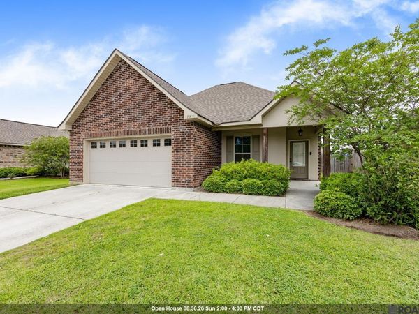 18310 Dove Hollow Dr, Prairieville, LA 70769