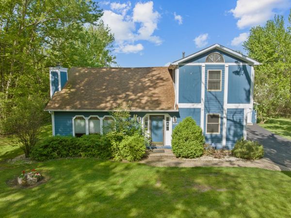 26830 N Huston Avenue, Wauconda, IL 60084