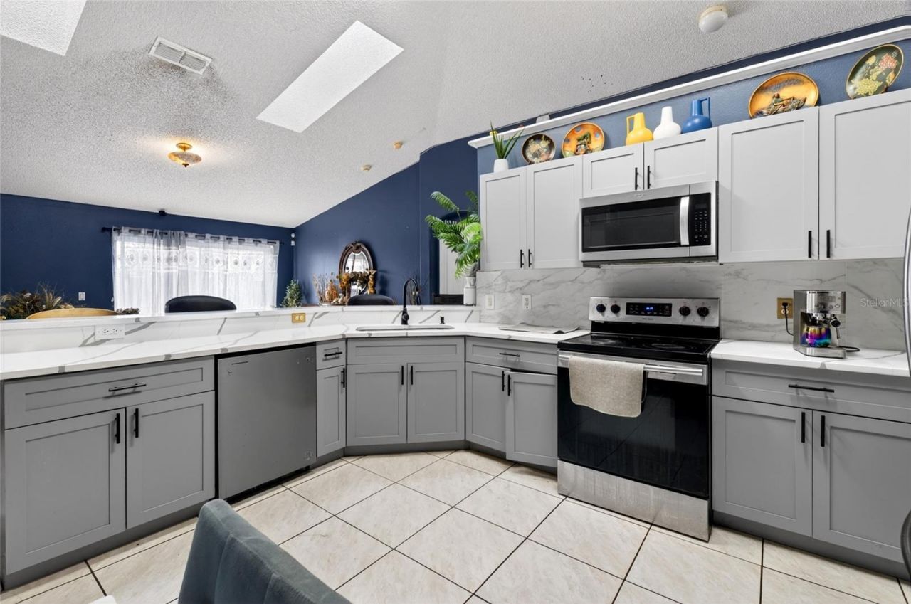 107 Bianca Court, Kissimmee, FL 34758 Photo